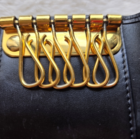 Cartier key leather holder - Picture 7 of 9